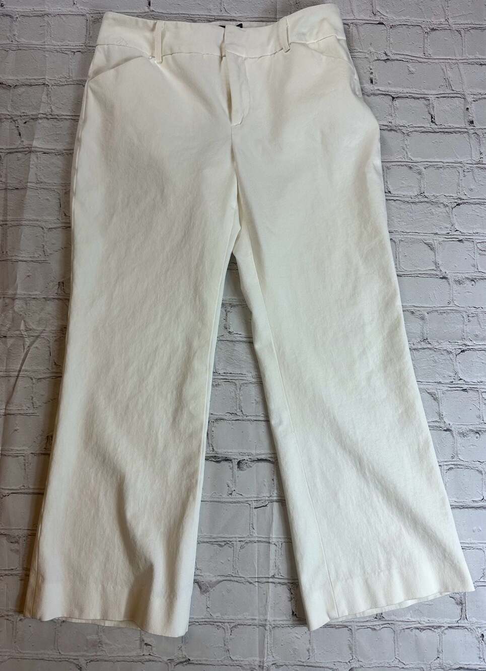 Womyn White Linen Blend Straight Leg Ankle Trousers